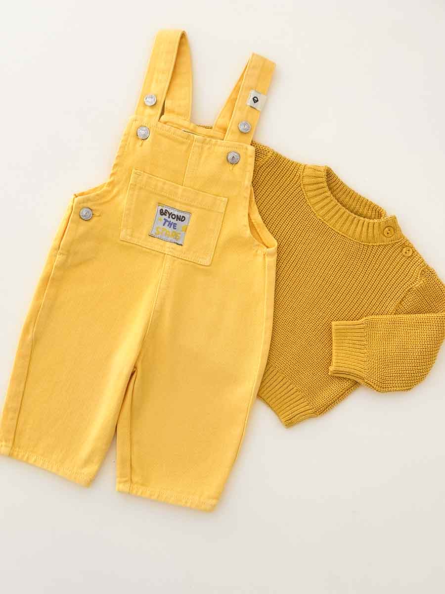 Ensemble Salopette BEYOND et Pull Tricot Jaune