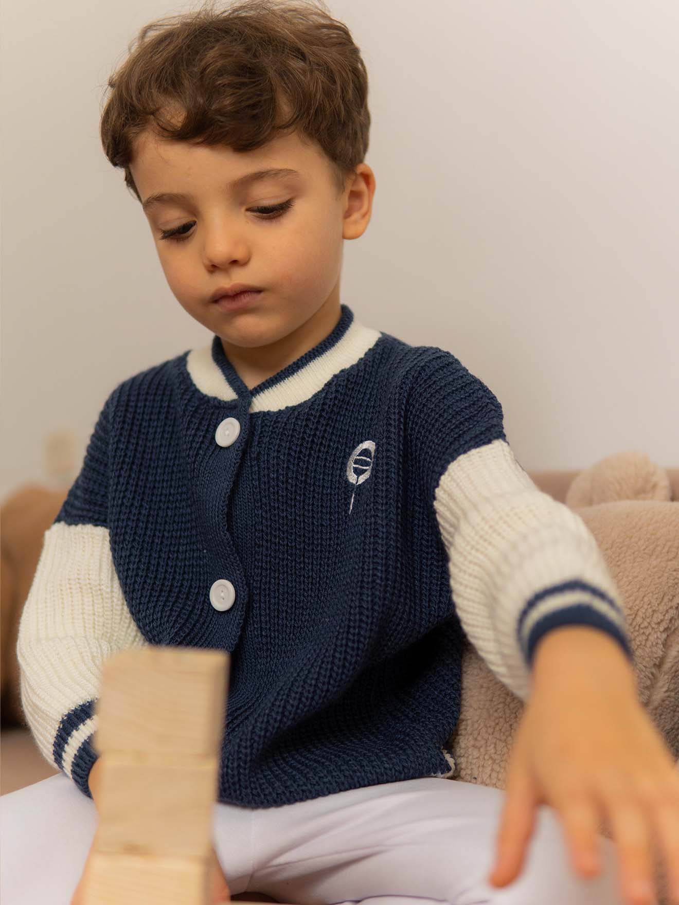 Gilet en maille tricot boutonné