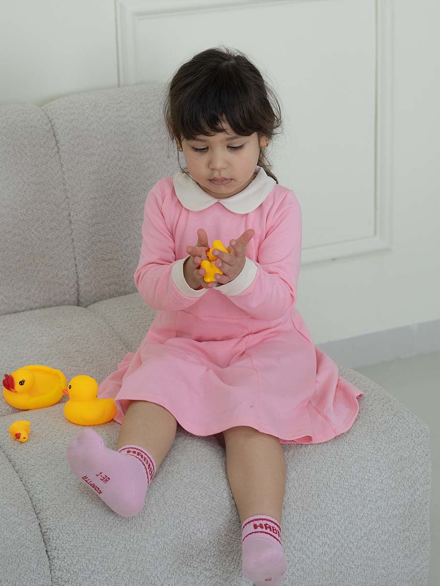 Robe Rose Jersey (avec une paire de chaussettes GRATUITE )